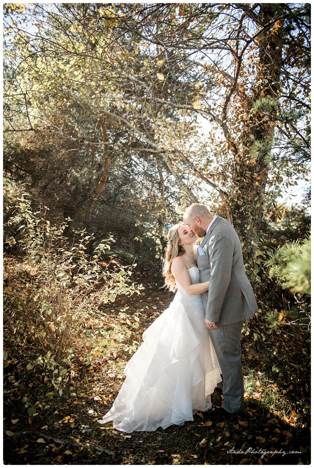 Anda Photography Bellingham wedding photography Bellingham lifestyle wedding photographer Semiahmoo Cannery Lodge_0007