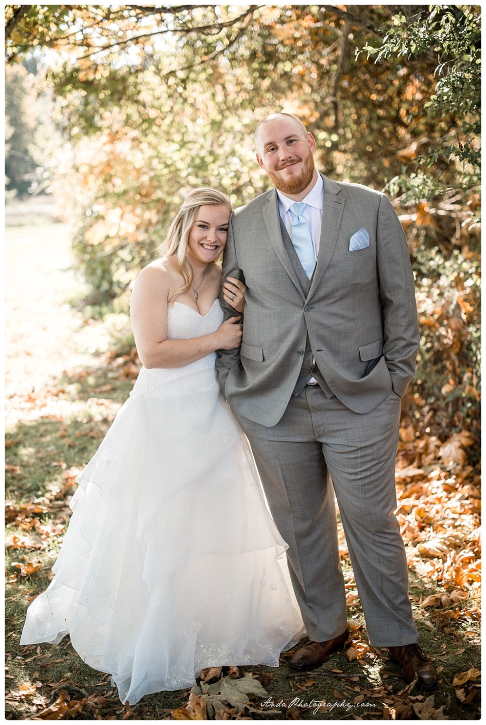 Anda Photography Bellingham wedding photography Bellingham lifestyle wedding photographer Semiahmoo Cannery Lodge_0029b