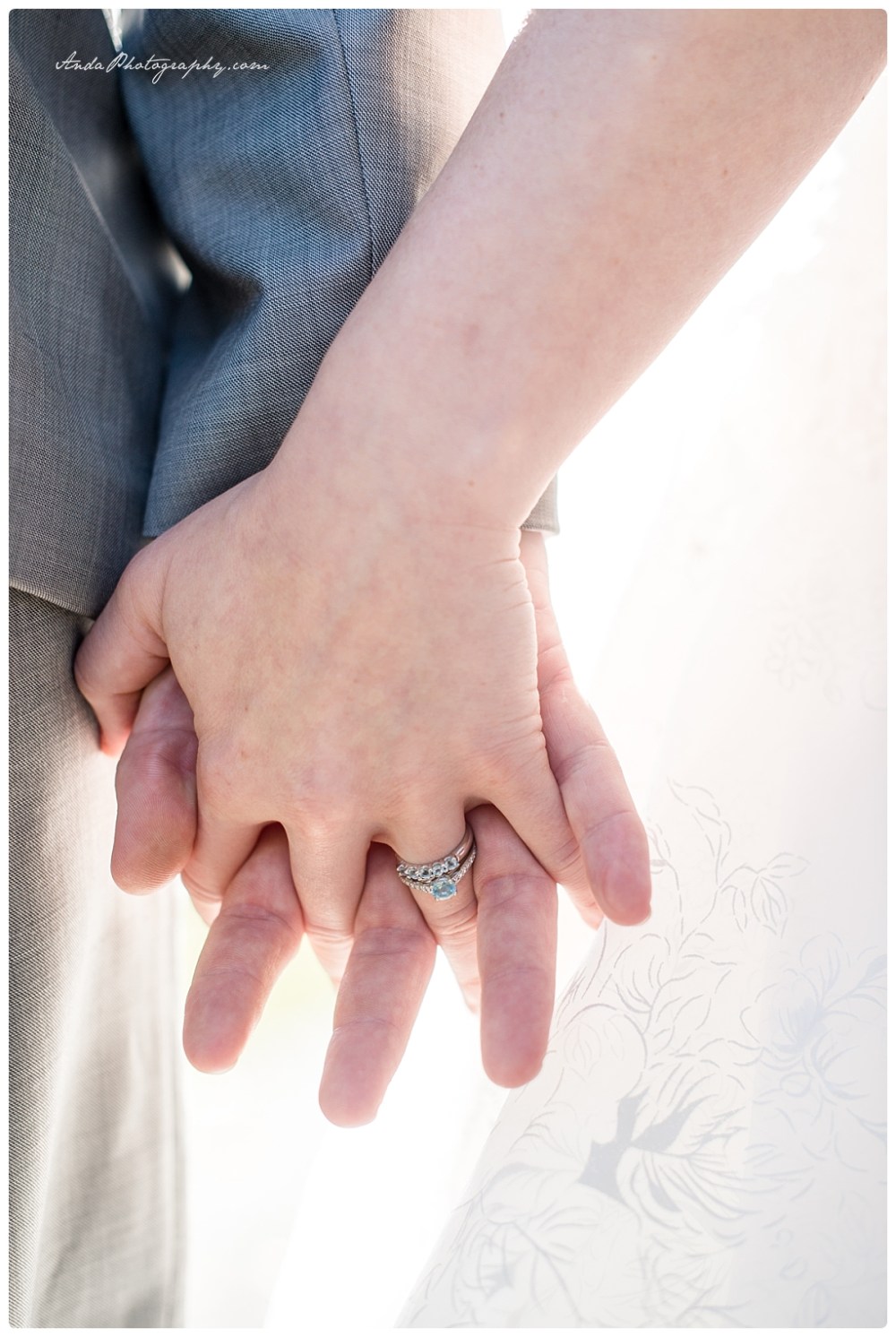 Anda Photography Bellingham wedding photography Bellingham lifestyle wedding photographer Semiahmoo Cannery Lodge_0036b