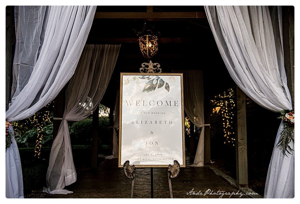 Anda Photography Bellingham wedding photographer Hidden Meadows wedding Bellingham lifestyle wedding photographer whatcom county engagement photographer_0005b