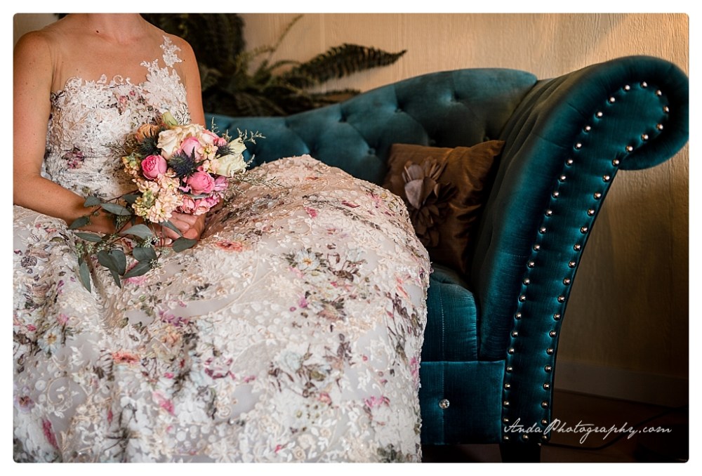 Anda Photography Bellingham wedding photographer Hidden Meadows wedding Bellingham lifestyle wedding photographer whatcom county engagement photographer_0010