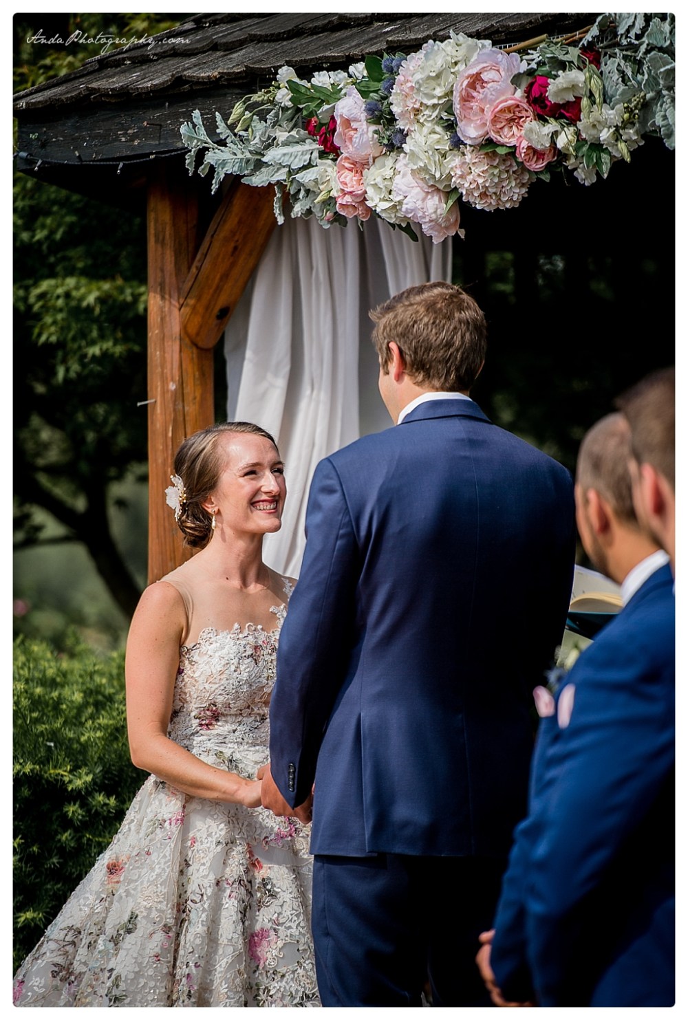 Anda Photography Bellingham wedding photographer Hidden Meadows wedding Bellingham lifestyle wedding photographer whatcom county engagement photographer_0044