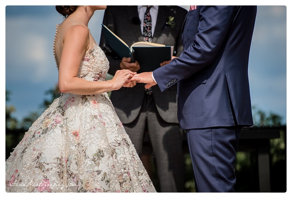 Anda Photography Bellingham wedding photographer Hidden Meadows wedding Bellingham lifestyle wedding photographer whatcom county engagement photographer_0045