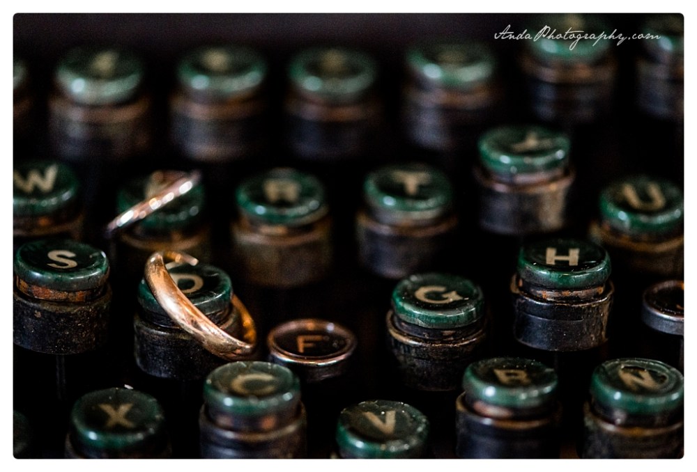 Anda Photography Bellingham wedding photographer Broadway Hall Wedding lifestyle wedding photographer Seattle Wedding Photographer_0010c