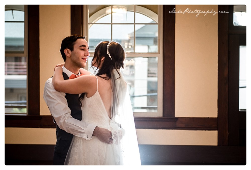 Anda Photography Bellingham wedding photographer Broadway Hall Wedding lifestyle wedding photographer Seattle Wedding Photographer_0073