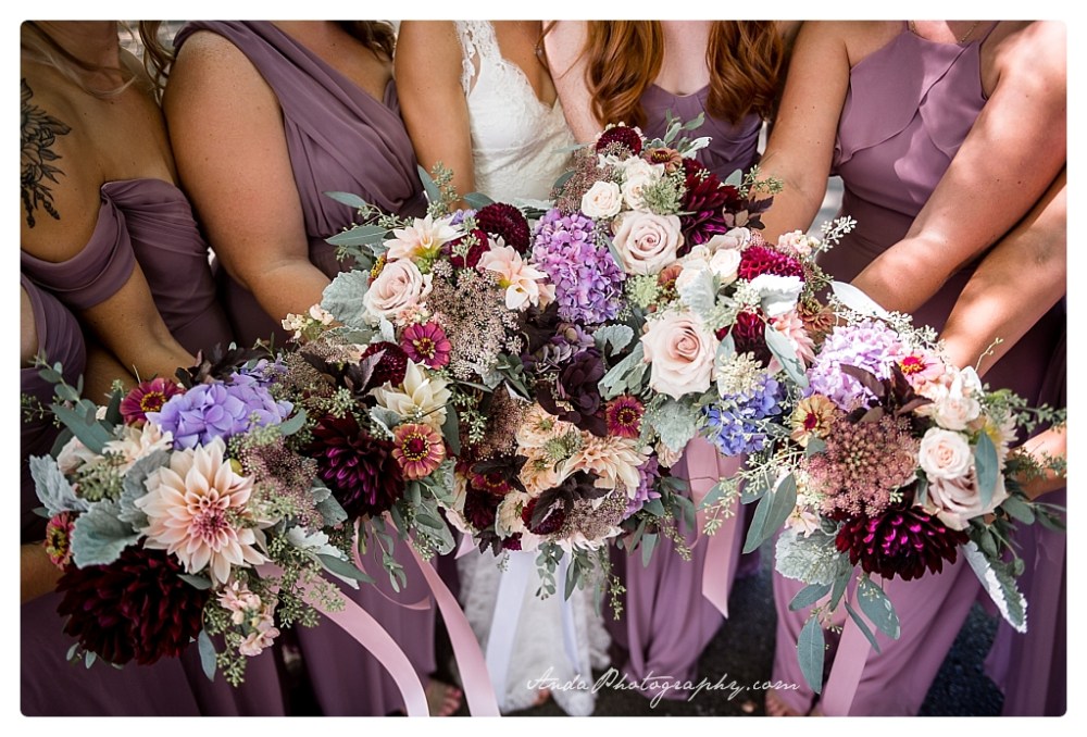 Anda Photography Bellingham wedding photographer Maplehurst Wedding lifestyle wedding photographer Seattle Wedding Photographer_0028