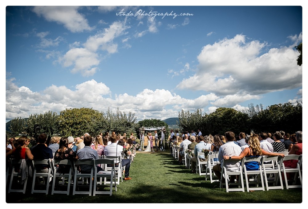 Anda Photography Bellingham wedding photographer Maplehurst Wedding lifestyle wedding photographer Seattle Wedding Photographer_0044