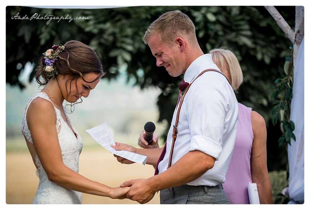 Anda Photography Bellingham wedding photographer Maplehurst Wedding lifestyle wedding photographer Seattle Wedding Photographer_0052