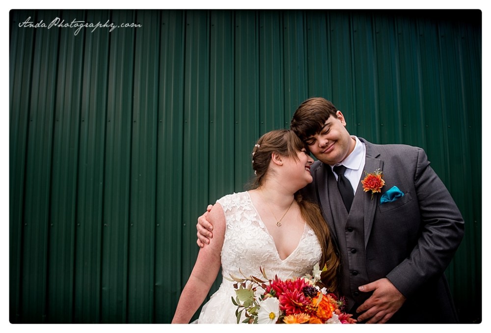 Anda Photography Bellingham wedding photographer Shuksan Golf Club Wedding lifestyle wedding photographer Seattle Wedding Photographer_0014